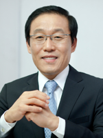 Kinam Kim